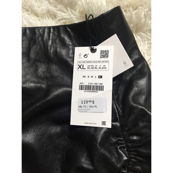 Genuine Leather Zara skirt - Picture 2 of 4